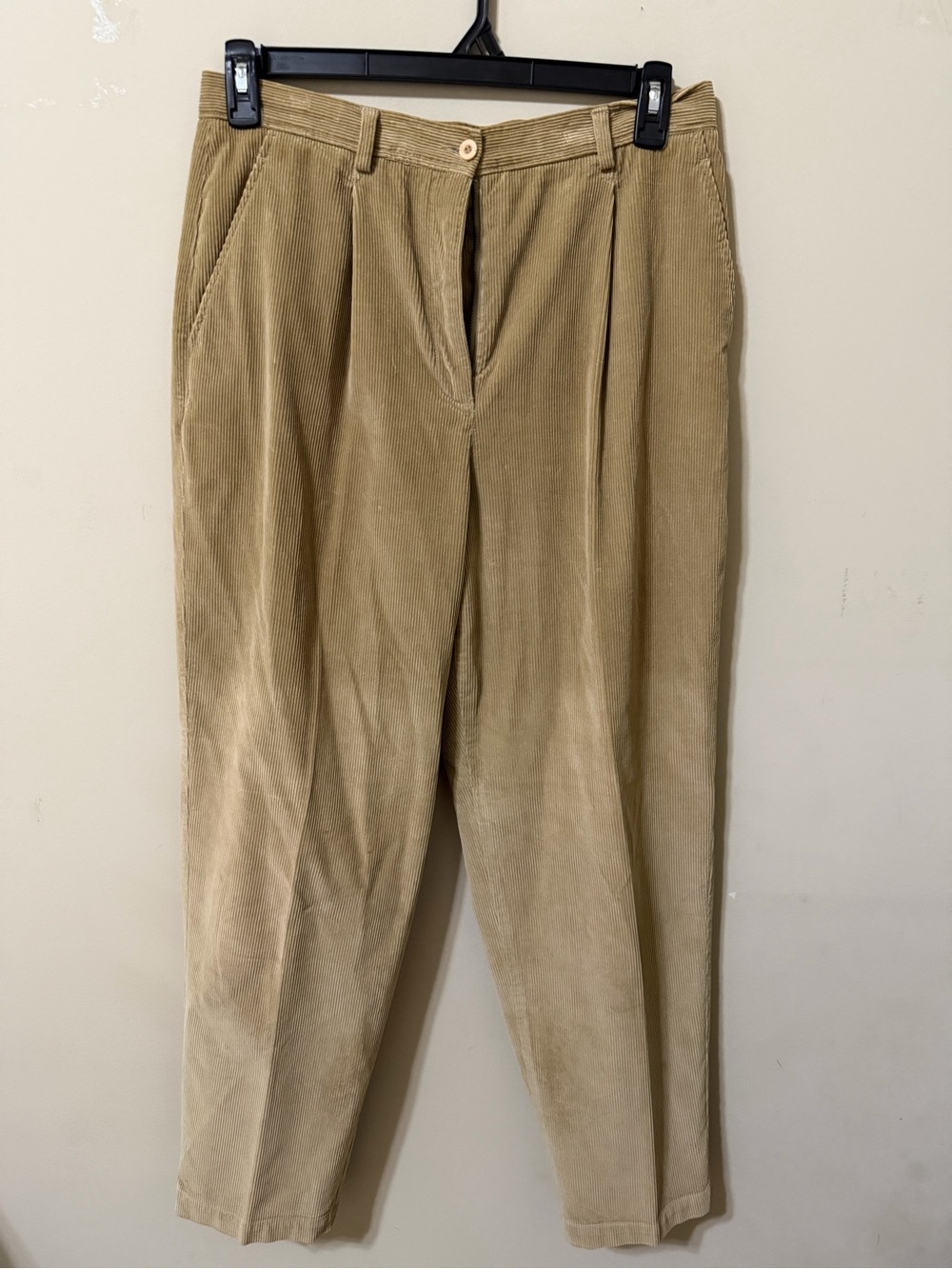 Liz Claiborne lizsport vintage 14 Women's Tan Corduroy Straight-Leg Pants euc